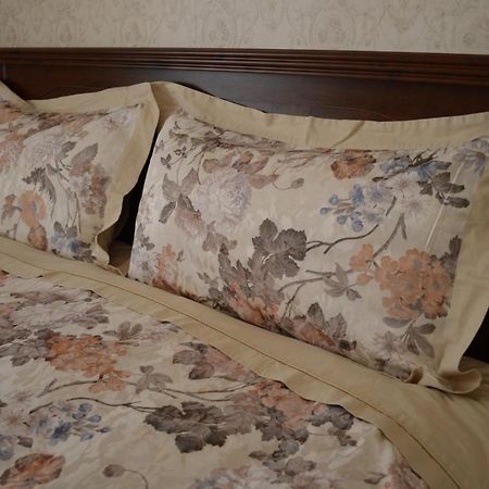 Vila Cerbul Albastru Hotel Монеаса Екстериор снимка